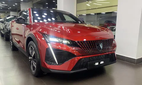 Thêm ‘tân binh’ SUV cỡ C sắp ra mắt tại Việt Nam: Đại lý báo giá từ 999 triệu đồng, cạnh tranh CX-5, CRV