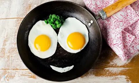 8 lợi ích tuyệt vời cho sức khoẻ khi ăn trứng vào bữa sáng