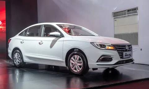 ‘Kẻ thách thức Mazda3’ giảm giá cực sốc, chỉ còn rẻ ngang Hyundai Grand i10 và Kia Morning