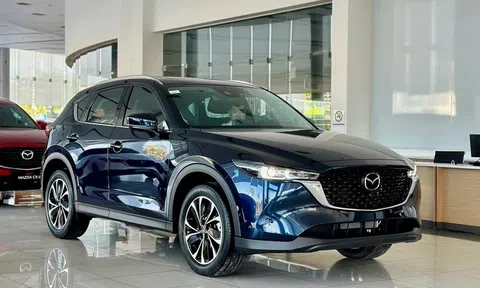 Mazda CX-5 ‘ngược dòng’ tăng giá: Honda CR-V và Hyundai Tucson giảm ‘kịch sàn’