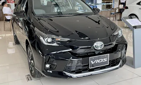 Giá xe Toyota Vios giảm ‘sập sàn’ 100 triệu đồng: Chơi ‘khô máu’ với Honda City và Hyundai Accent