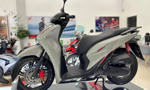 Cận cảnh Honda SH 2024 đang giảm giá mạnh tại đại lý: Thiết kế đẹp miễn chê, giá rẻ chưa từng có