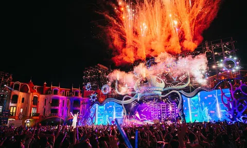 Dàn sao Việt “rục rịch” chuẩn bị cho siêu nhạc hội 8Wonder Winter Festival