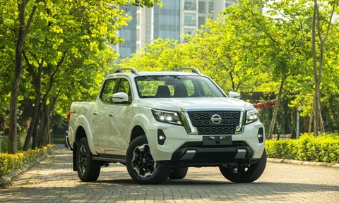 ‘Kỳ phùng địch thủ’ của Ford Ranger giảm giá sốc 140 triệu đồng, nhăm nhe soán ngôi ‘Vua bán tải’