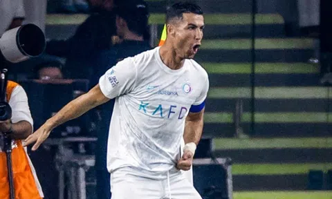 Benzema mắc sai lầm giúp Ronaldo chiếm vị trí số một thế giới