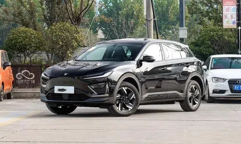 ‘Phù thủy’ SUV cỡ C giá chỉ 412 triệu đồng: Thiết kế sánh vai Mazda CX-5, trang bị lấn át Honda CR-V