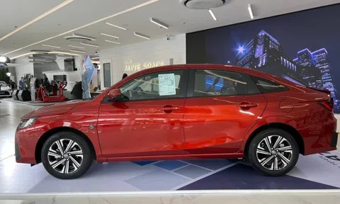 Toyota Vios 2023 giá chỉ từ 361 triệu đồng, ‘hủy diệt’ hoàn toàn Honda City và loạt sedan cỡ B khác