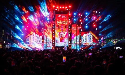 ‘Quẩy tưng bừng’ với đại tiệc chào đón năm mới tại Grand World Hà Nội