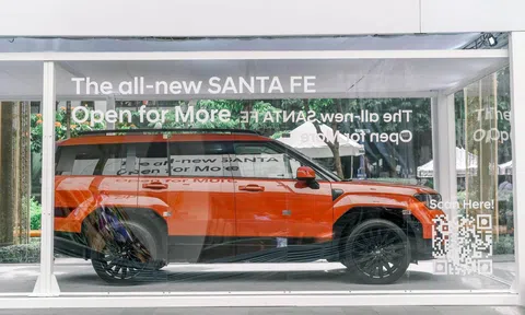 Hyundai Santa Fe 2024 ra mắt: Nâng cấp từ trong ra ngoài, lấn át Ford Everest và Toyota Fortuner