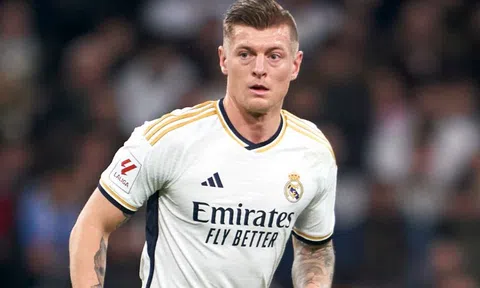 Toni Kroos chế nhạo CĐV Saudi Arabia