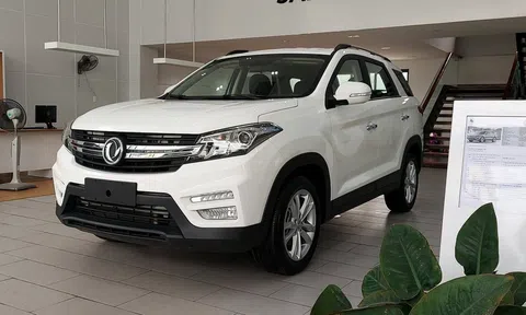 Bỏ qua Hyundai Grand i10 và Kia Morning, khách Việt có thể chốt đơn mẫu SUV 7 chỗ giá 450 triệu đồng này