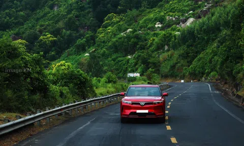 Khách hàng tiết lộ lý do ‘thay đổi 180 độ’ sau khi ‘bập vào’ xe điện VinFast