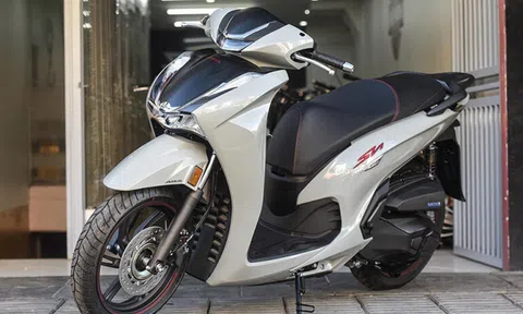 Tin xe trưa 4/2: Honda SH giảm giá cực sâu, có bản rẻ hơn 24 triệu đồng so với đề xuất