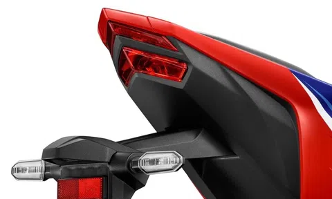 Honda ra mắt ‘tân binh’ xe côn tay 150cc giá 65 triệu đồng: Có ABS 2 kênh 'đè bẹp' Yamaha Exciter 155