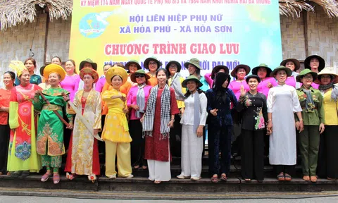 Phụ nữ Hòa Sơn và phụ nữ Hòa Phú hành quân về nguồn - giao lưu xây dựng người phụ nữ thời đại mới gắn với bảo tồn và phát huy bản sắc địa phương
