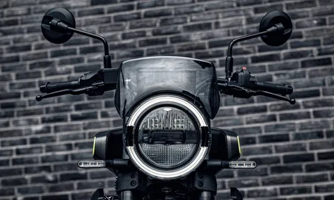 Ra mắt ‘tân binh’ xe côn tay 125cc xịn hơn cả Honda Winner X và Exciter: Có phanh ABS 2 kênh, màn TFT