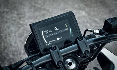 Quên Honda Winner X và Exciter đi, khách hàng ồ ạt săn đón mẫu xe côn tay 125cc có phanh ABS này