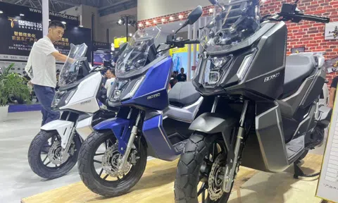 ‘Thần thú’ xe ga 150cc thiết kế ăn đứt Honda SH, giá rẻ hơn Vision, có ABS 2 kênh và màn hình TFT