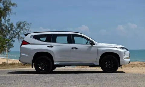 Ra mắt ‘kẻ thế chân’ Toyota Fortuner giá 908 triệu đồng: Trang bị lấn át Santa Fe, đẹp hơn Everest