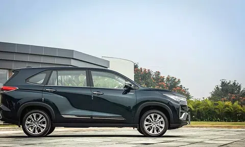 Toyota Innova Hycross giá từ 558 triệu đồng đang hút khách lại ra bản mới xịn hơn Mitsubishi Xpander