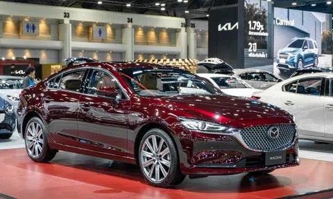 ‘Phát sốt’ với hình ảnh Mazda 6 phiên bản mới vừa ra mắt: Đẹp hơn Toyota Camry, trang bị cực xịn sò