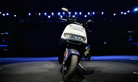 Dẹp Honda SH Mode và Air Blade đi, ‘đế vương’ xe ga mới ra mắt giá từ 31 triệu đồng, có màn cảm ứng