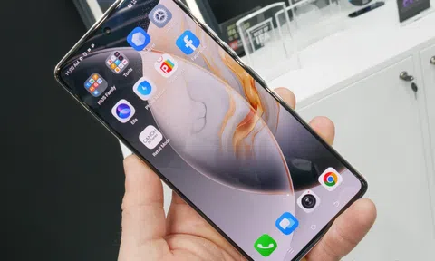 Tecno Camon 30 Premier chính thức ra mắt: Chiến binh tầm trung có gì khiến cả iPhone 15 lẫn Galaxy S24 phải ‘dè chừng’?