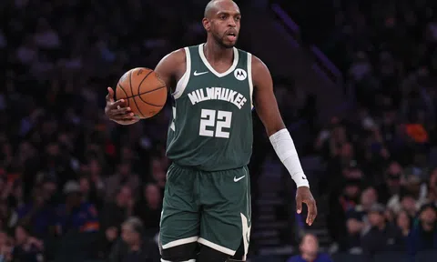Khris Middleton cùng Giannis Antetokounmpo chấn thương, Bucks gặp khó tại lượt Playoffs NBA