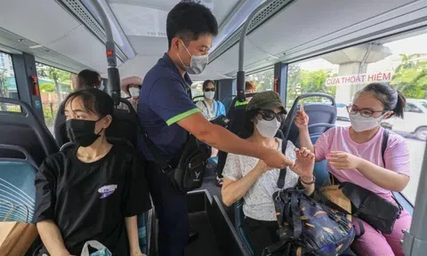 89% khách đi buýt điện là người đi làm