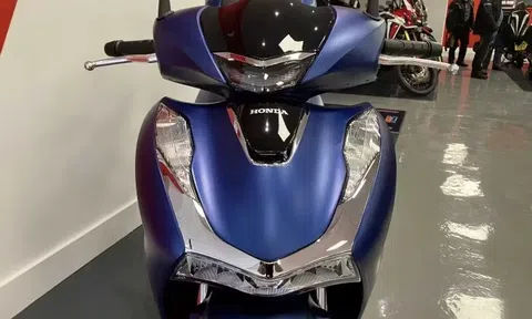 Honda ra mắt ‘vua xe ga’ SH 2024 màu xanh dương mới tuyệt đẹp: Có phanh ABS, giá 101,5 triệu đồng