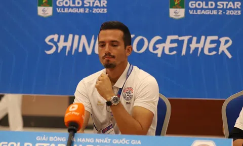 HLV Bồ Đào Nha nhắc đến Bernardo Silva để động viên học trò trượt pen trước Viettel