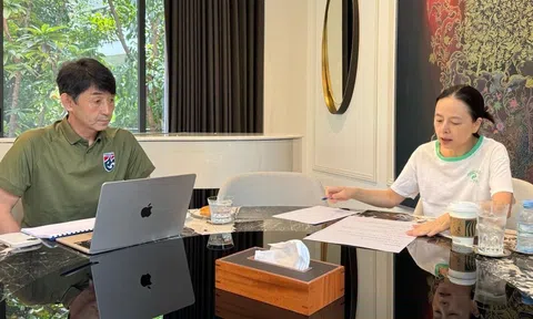 Madam Pang triệu tập HLV Ishii, họp bàn cho ĐT Thái Lan