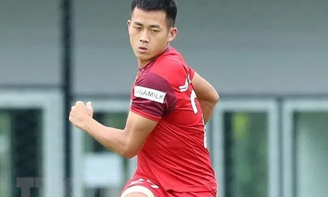 Thêm 7 cầu thủ Việt Nam bị treo giò