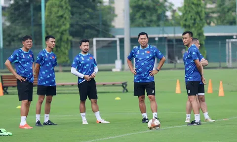 Đã rõ dàn trợ lý HLV Việt Nam, có chuyên gia ngoại