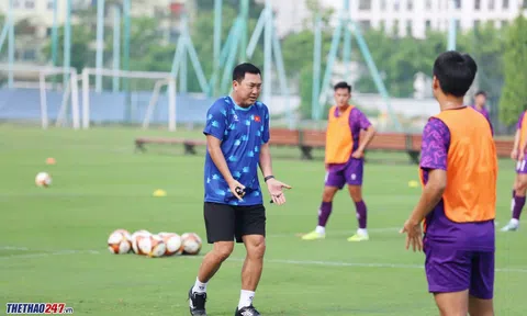 Tân HLV xem kỹ trận đấu của 30 tuyển thủ Việt Nam