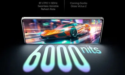 Vua mặt trời Realme GT 6T ra mắt màn sáng 6000 nits, iPhone 15 Pro Max Galaxy S24 Ultra cũng cạn lời
