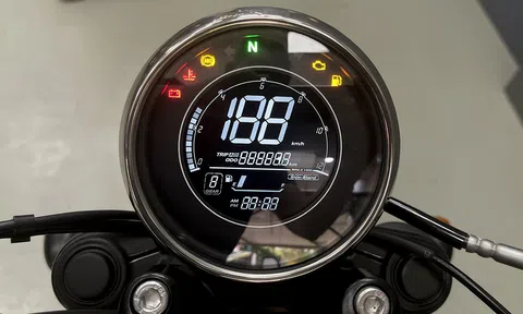 ‘Vua côn tay’ 350cc ra mắt giá siêu rẻ 64 triệu đồng, dân tình săn đón hơn Honda Winner X và Exciter