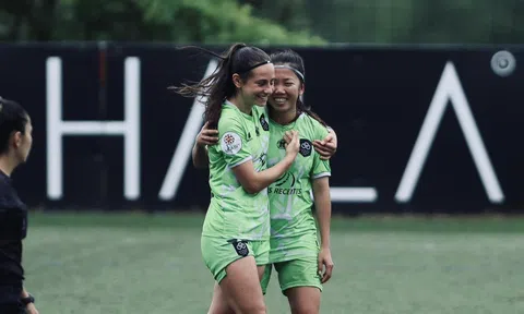 Huỳnh Như nhận vinh dự lớn ở Lank FC, ghi hụt 2 bàn thắng