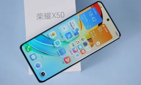 Lộ diện bom tấn tầm trung trang bị chất chơi, pin 5600 mAh làm khó Galaxy S24 Ultra, sạc 35W