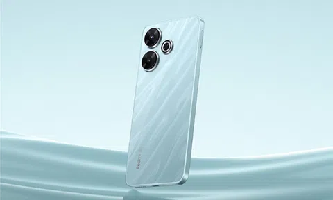 Bom tấn màn lớn ngang Galaxy S24 Ultra, giá rẻ làm lu mờ iPhone 15 Plus gần với ra mắt