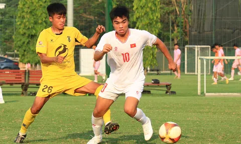 U19 Việt Nam thắng đậm trước ngày sang Trung Quốc