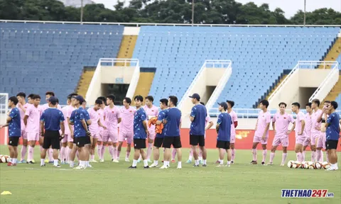 HLV Kim Sang Sik ra chiêu, đối thủ 'mù thông tin' ĐT Việt Nam