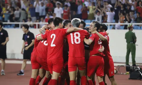 LĐBĐ Châu Á vinh danh 1 cầu thủ ĐT Việt Nam sau trận thắng