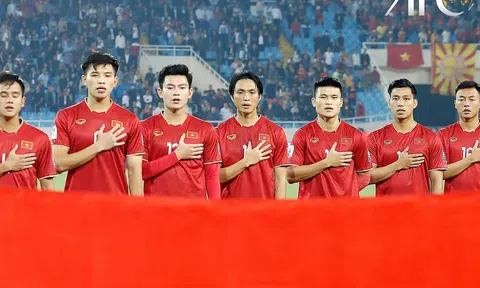 LĐBĐ Châu Á bất ngờ gọi tên ĐT Việt Nam