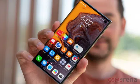 iPhone màn hình gập sẽ có thiết kế gập ra ngoài giống Huawei Mate Xs 2, quyết đấu Galaxy Z Fold5