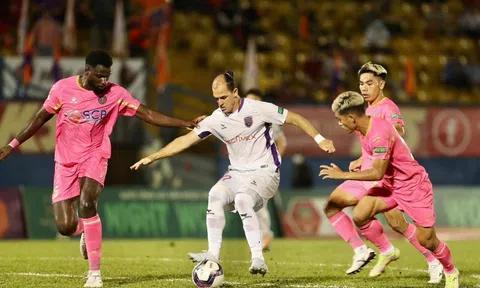 Tiền đạo nhập tịch Brazil đi vào lịch sử bóng đá Việt Nam