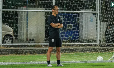 HLV Nhật Bản bất ngờ cảm ơn U16 Indonesia sau trận thua