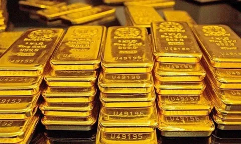Giá vàng hôm nay 12.3.2024: Thế giới giảm, trong nước đang tiến tới đỉnh mới, 83 triệu đồng/lượng