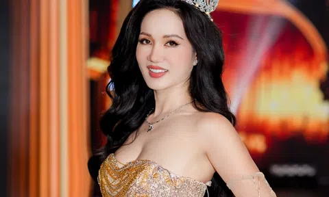 Hoa hậu Võ Thị Ngọc Giàu rực rỡ tại đêm chung kết Hoa hậu Doanh nhân Việt Nam 2023.