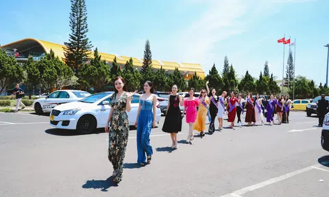 Gặp gỡ thí sinh Hoa hậu Doanh nhân Thời đại 2023 tại sân bay quốc tế Liên Khương